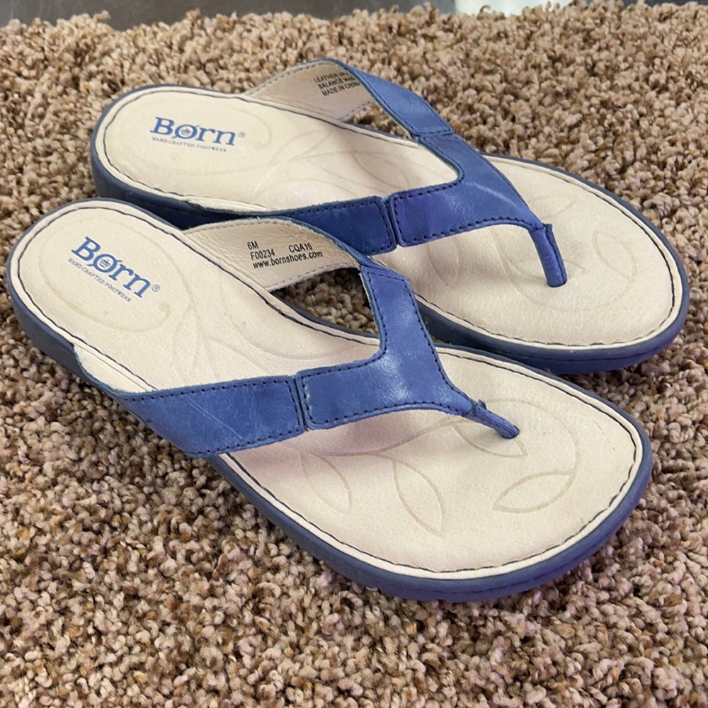 BORN sandals